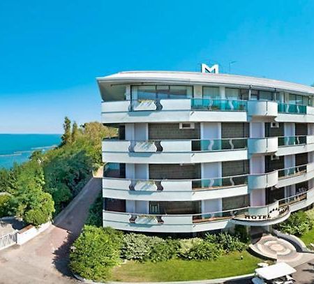Hotel Majestic Gabicce Mare Exterior foto